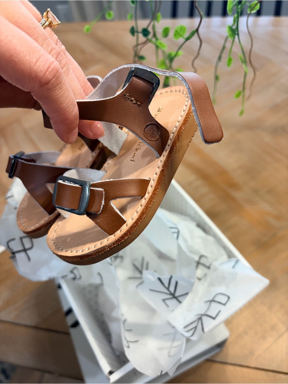 NIB Freshly Picked Unisex Sandal